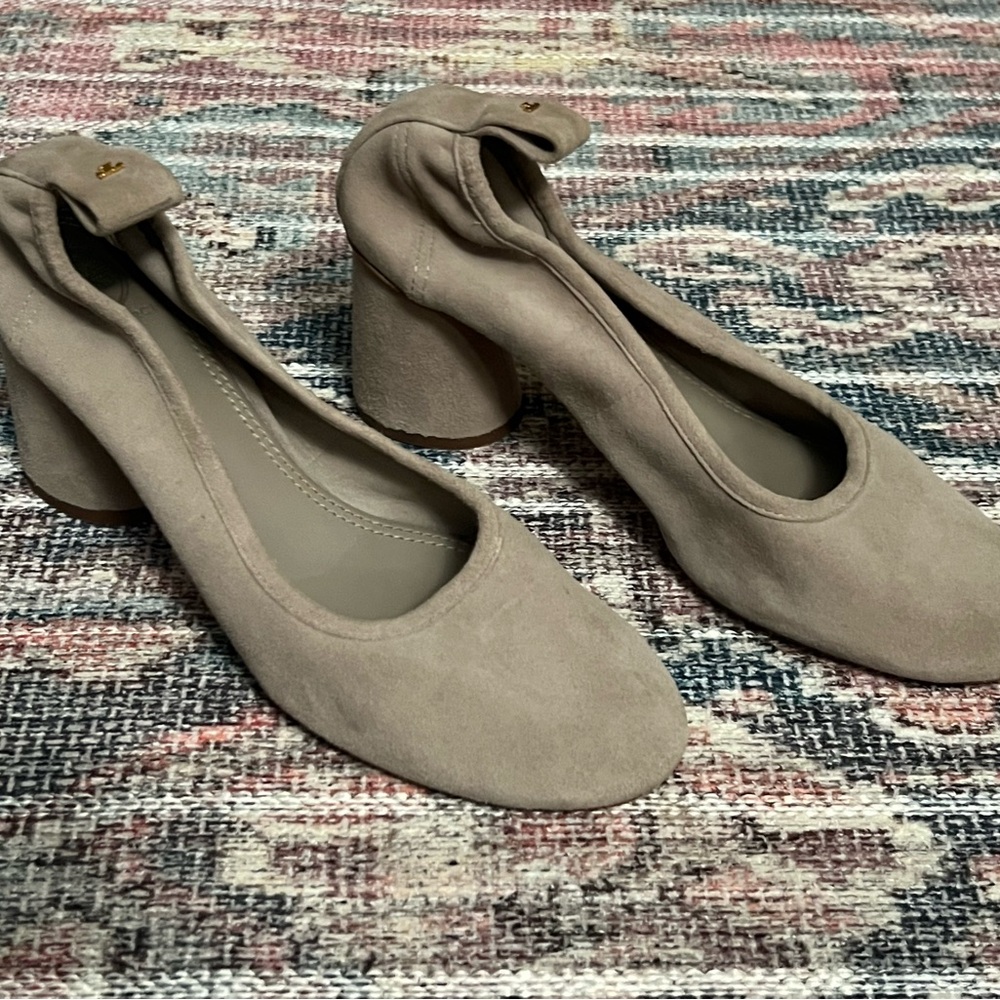 Tory Burch Suede Therese Pumps Women’s size 8